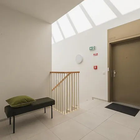 Vydrica Loft By Castle&danube - Old Town- Privat Parking Included * 布拉迪斯拉发